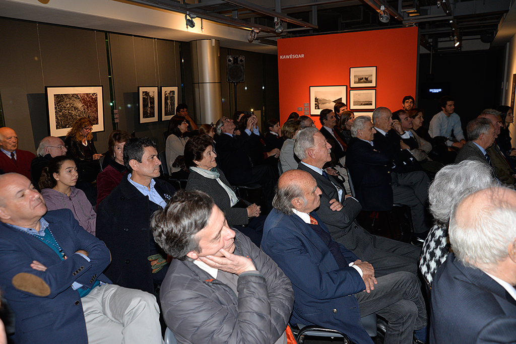 Conferencia de Alberto Fernández sobre Martín Gusinde y los pueblos fueguinos - Corporación de Exalumnos del Liceo Alemán y del Verbo Divino de Chicureo